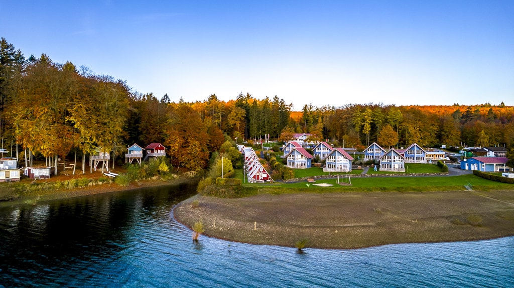 Nordic Ferienpark Sorpesee - Baumhäuser, Schwedenhäuser, Finntalos, Camping und mehr