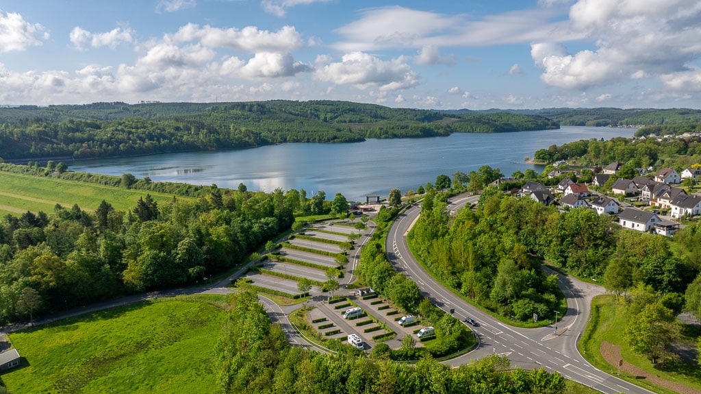 wohnmobilstellplatz langscheid am sorpesee im sauerland 5